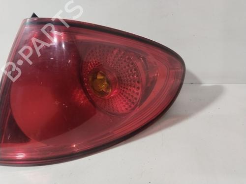 Right taillight SEAT TOLEDO III (5P2) 2.0 TDI 16V | BP31131445C35