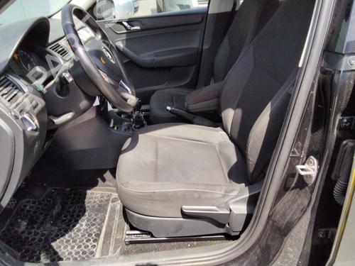 Left taillight SKODA RAPID (NH3, NK3, NK6) 1.6 TDI | BP29207019C34 