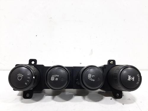 Used Switch SSANGYONG ACTYON I 2.0 Xdi (141 hp) 7712139