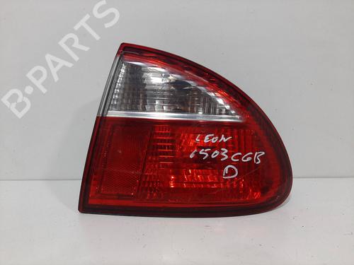 right-taillight-seat-leon-1m1-1999-2000-2001-2002-2003-2004-2005-2006-6975382 main image