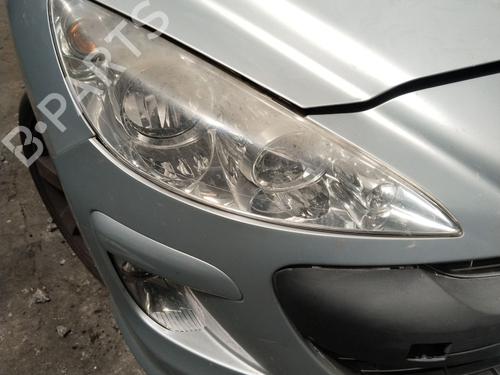 Used Right headlight Right headlight PEUGEOT 308 SW I (4E_, 4H_) 1.6 HDi (109 hp) 34127672 34127672