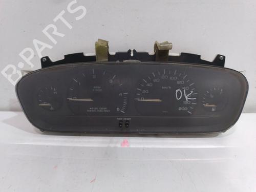Used Instrument cluster CHRYSLER VOYAGER / GRAND VOYAGER III (GS_, NS_) [1995-2001]  15939265