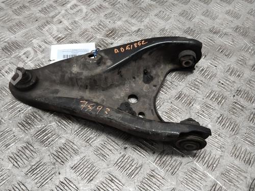 Used Right front suspension arm DACIA DOKKER Box Body/MPV 1.5 dCi (FEAJ) (90 hp) 29132769