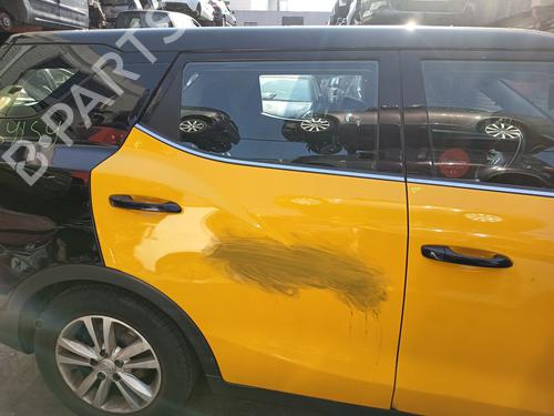 Used Right rear door Right rear door SSANGYONG XLV SUV e-XGi 160 (128 hp) 40101774 40101774