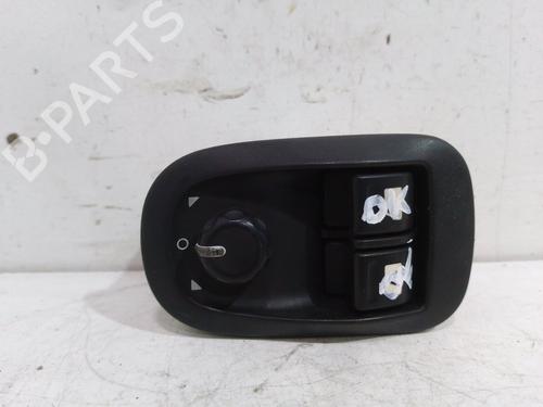 Used Left front window switch PEUGEOT 206 Hatchback (2A/C) [1998-2012]  15654787