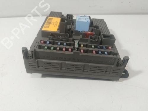 Fuse box CITROËN C5 I (DC_) 2.0 HDi (DCRHZB, DCRHZE) | BP37613476E1 - Image 4