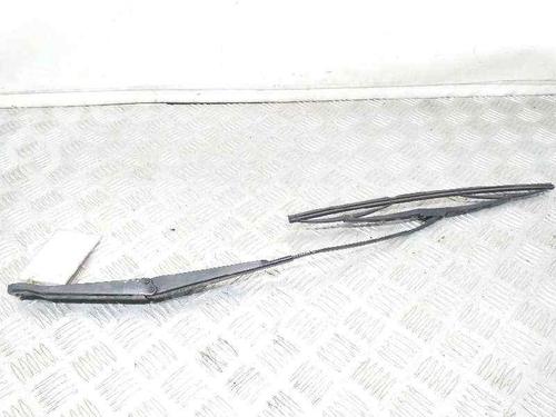 Used Front windshield wiper arm FIAT PUNTO (188_) 1.2 60 (188.030, .050, .130, .150, .230, .250) (60 hp) 5208284