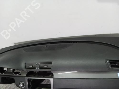 Tableau de bord VW PASSAT B6 (3C2) 2.0 TDI | BP29359994C46 