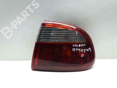Used Right taillight SEAT TOLEDO I (1L2) [1991-1999]  5205343