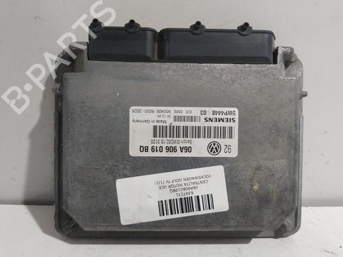 Used Engine control unit (ECU) VW GOLF IV (1J1) 1.6 (100 hp) 21289466