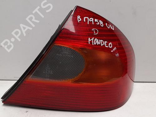 Used Right taillight Right taillight FORD MONDEO II Saloon (BFP) [1996-2000] 5207228 5207228