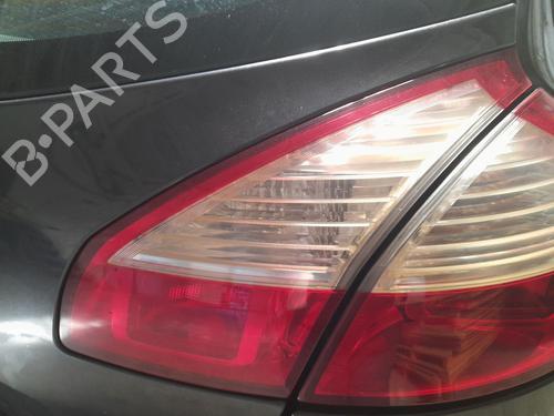 right-tailgate-light-renault-megane-iii-hatchback-bz01_-b3_-2008-36990040 main image
