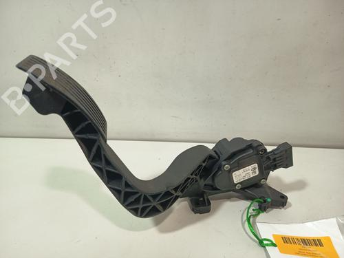 Used Pedal Pedal FIAT DOBLO Bus (263_) 1.6 D Multijet (263AXN1B, 263AXV1B) (120 hp) 33204689 33204689
