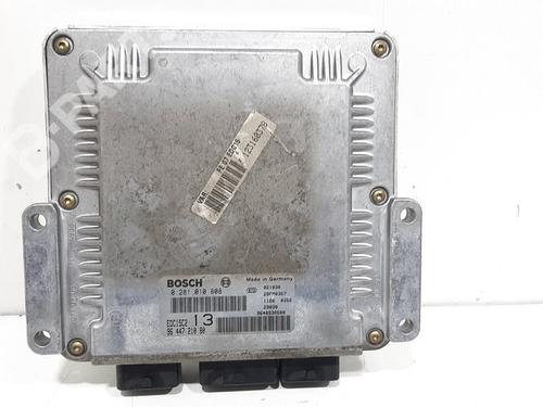 Used Engine control unit (ECU) CITROËN C5 I (DC_) 2.0 HDi (DCRHZB, DCRHZE) (109 hp) 8313904