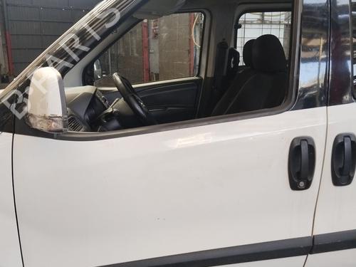 Used Left front door Left front door OPEL COMBO Box Body/MPV (X12) 1.3 CDTI (B05) (90 hp) 34399495 34399495