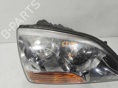 Scheinwerfer rechts KIA SORENTO I (JC) 2.5 CRDi 4WD | BP30528511C29 