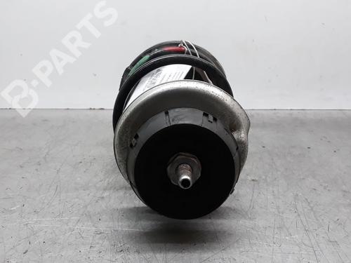 Used Left front shock absorber Left front shock absorber RENAULT CLIO III (BR0/1, CR0/1) 1.2 16V (BR02, BR0J, BR11, CR02, CR0J, CR11) (75 hp) 9305473 9305473