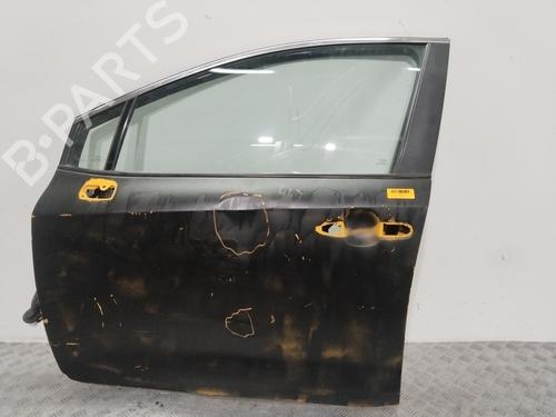 Used Left front door TOYOTA COROLLA Saloon (_E21_) 1.8 VVTi Hybrid (ZWE211, MZEA12) (98 hp) 31888529