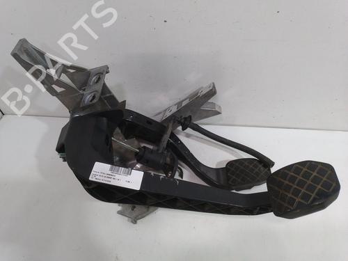 Used Clutch pedal Clutch pedal AUDI A4 B7 Avant (8ED) 1.8 T (163 hp) 17664817 17664817
