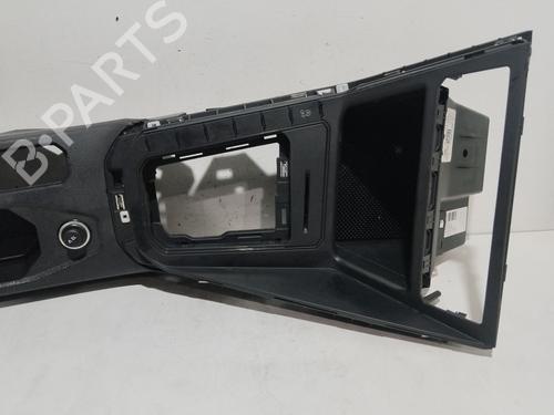 Middle console VW POLO VI (AW1, BZ1, AE1) 1.0 TSI | BP21067080I22 - Image 10