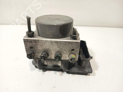 Used ABS pump ABS pump RENAULT KANGOO / GRAND KANGOO II (KW0/1_) 1.5 dCi 85 (KW0K, KW0L, KW0B) (86 hp) 33427792 33427792