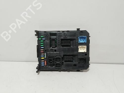 Used Fuse box Fuse box PEUGEOT PARTNER Box Body/MPV [2008-2026] 39239627 39239627