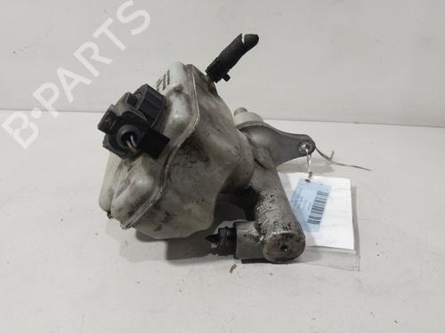 Used Brake master cylinder VW TOURAN (1T1, 1T2) 2.0 TDI (136 hp) 30393137