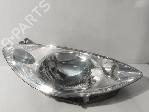 Lyskaster høyre PEUGEOT 1007 (KM_) 1.4 (75 hp) 31063905