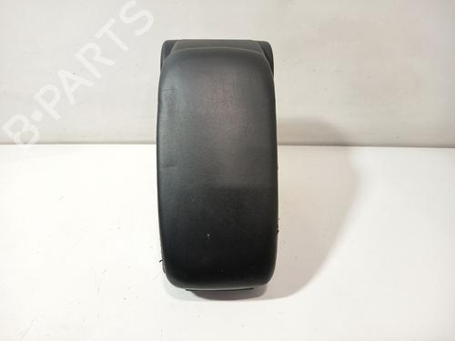 Used Armrest / Center console Armrest / Center console AUDI A3 Sportback (8PA) 2.0 TDI 16V (140 hp) 35769814 35769814