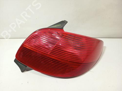 Used Right taillight Right taillight PEUGEOT 206 Hatchback (2A/C) 1.4 HDi eco 70 (68 hp) 35770143 35770143