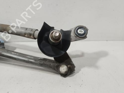 Front wiper motor TOYOTA YARIS (_P9_) 1.0 VVT-i (KSP90_, KSP90R) | BP30155606M29 