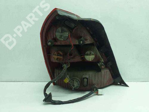 Right taillight HYUNDAI ELANTRA III (XD) 1.6 | BP5203326C35 
