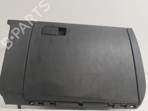 Used Glove box VW POLO VI (AW1, BZ1, AE1) 1.0 TSI (95 hp) 21067075