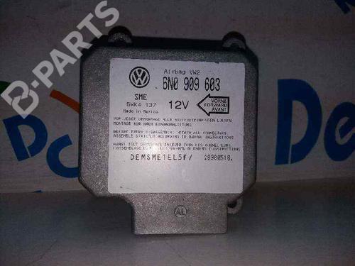 Used ECU airbags SEAT TOLEDO I (1L2) [1991-1999]  5200171