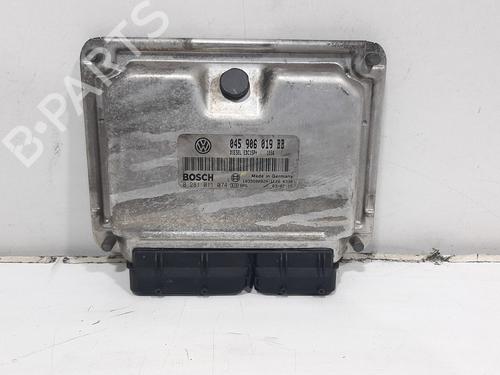 Used Engine control unit (ECU) Engine control unit (ECU) SEAT CORDOBA (6L2) 1.4 TDI (75 hp) 8253696 8253696