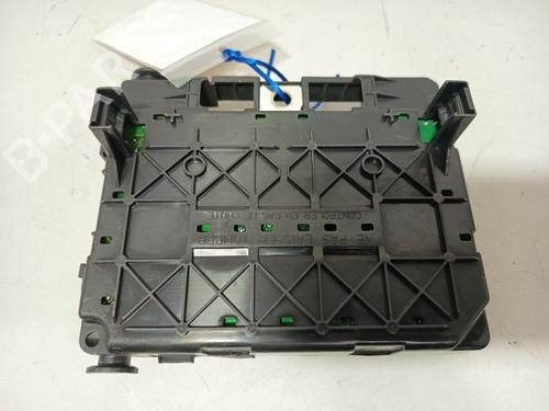 Fuse box CITROËN C5 I (DC_) 2.0 HDi (DCRHZB, DCRHZE) | BP37640304E1 - Image 2