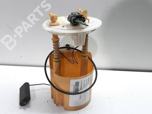 Used Fuel pump RENAULT CLIO III (BR0/1, CR0/1) [2005-2014]  8138817