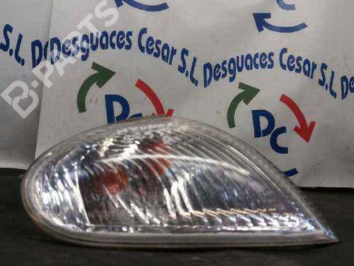 Used Right front indicator Right front indicator HYUNDAI LANTRA II Estate (J-2) 2.0 16V (139 hp) 5245301 5245301