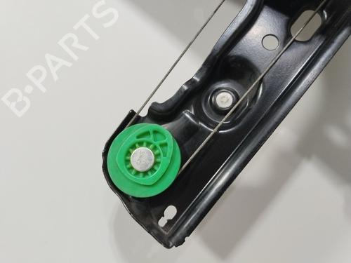 Front right window mechanism BMW 3 Touring (E91)  | BP28117703C23 