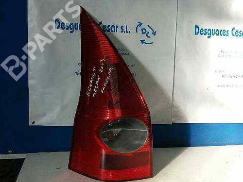 Used Left taillight RENAULT MEGANE II Estate (KM0/1_) [2003-2012]  5162783