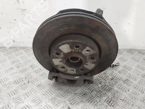 Fusee rechts voor Fusee rechts voor SUZUKI SX4 (EY, GY) [2006-2026] 37020641 37020641