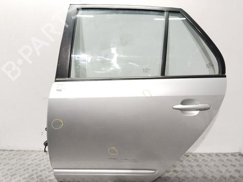 Used Left rear door KIA CARENS II MPV (FJ) [2002-2013]  9521422