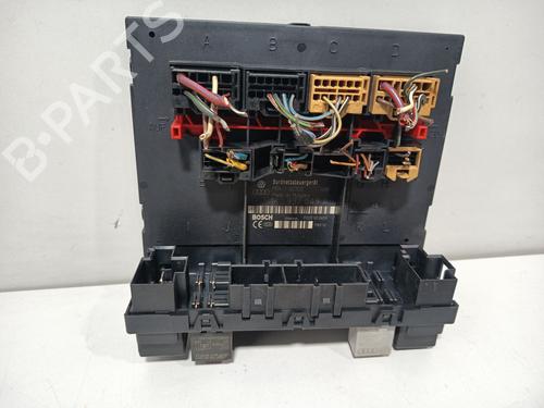 Used Fuse box Fuse box VW CADDY III MPV (2KB, 2KJ, 2CB, 2CJ) 2.0 SDI (70 hp) 36037495 36037495