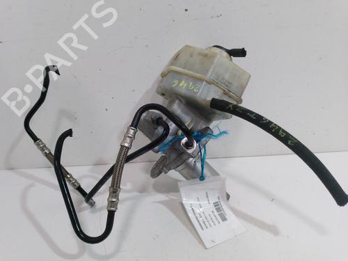 Used Brake master cylinder Brake master cylinder BMW X3 (E83) 2.0 d (150 hp) 10700648 10700648
