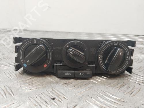 Used Climate control SKODA RAPID (NH3, NK3, NK6) [2012-2022]  18908971