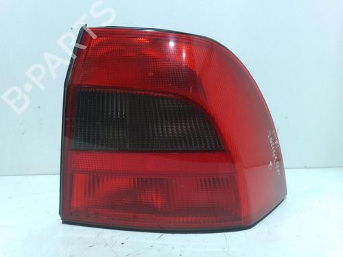 Used Right taillight Right taillight OPEL VECTRA B (J96) [1995-2004] 10735235 10735235