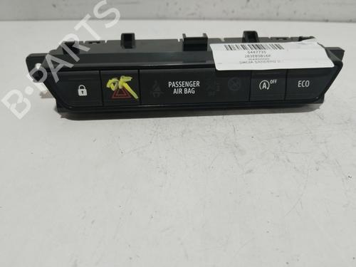 Used Warning switch Warning switch DACIA SANDERO II TCe 90 LPG (B8M1) (90 hp) 23197268 23197268