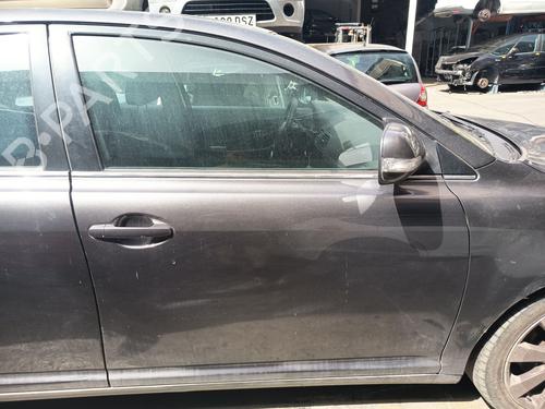 Used Right front door Right front door 38619010 38619010