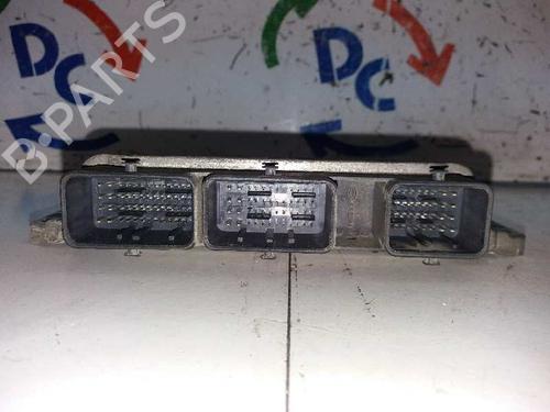 Used Engine control unit (ECU) Engine control unit (ECU) RENAULT MEGANE II (BM0/1_, CM0/1_) [2001-2012] 5178936 5178936