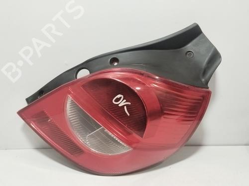 right-taillight-renault-clio-iii-br01-cr01-2005-2006-2007-2008-2009-2010-2011-2012-2013-2014-39715556 main image